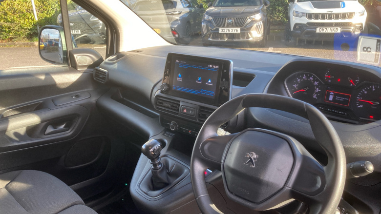 Peugeot Partner Standard Diesel 1000 1.5 BlueHDi 100 Professional Prem Van [6 Spd]